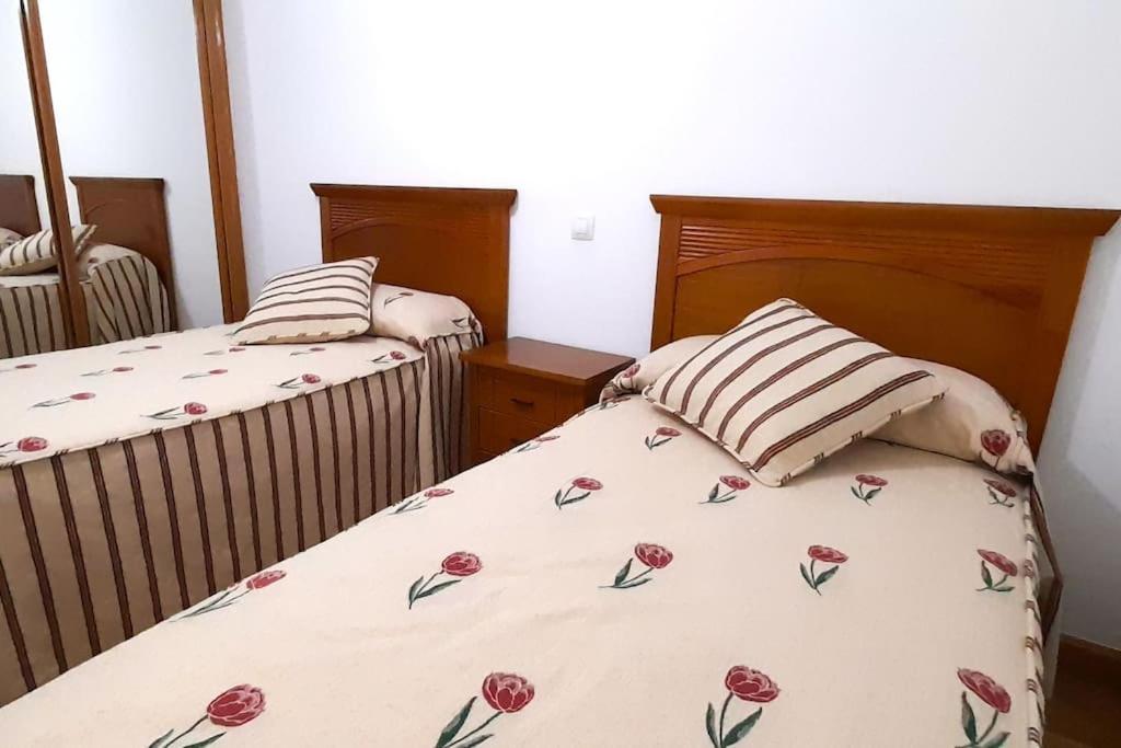 Apartamento Vistas Al Mar Con Piscina Y Terraza Foz Eksteriør bilde